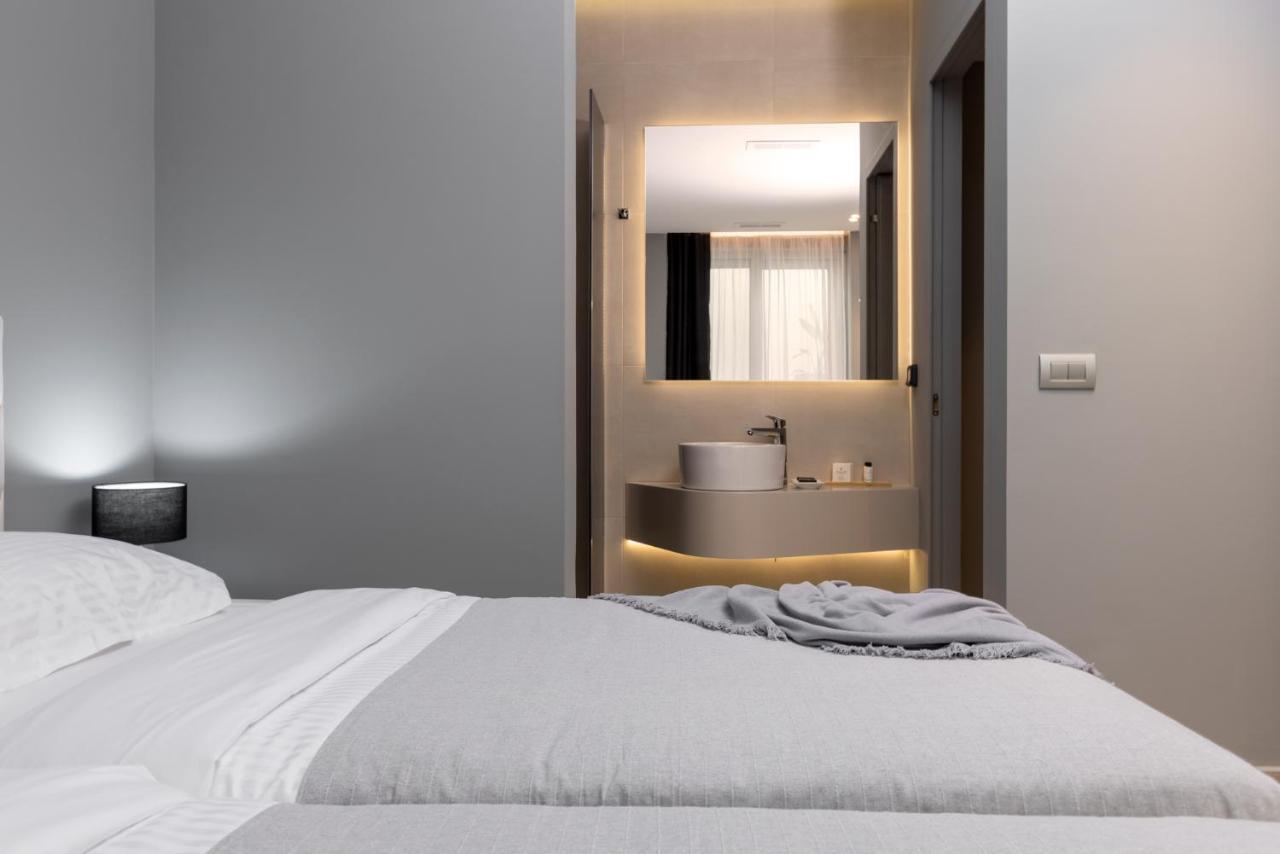 Rock Bay Villas - Luxury Villas In Crete Agia Pelagia  Esterno foto